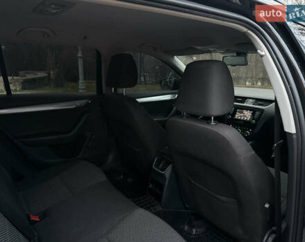 Черный Шкода Октавия, объемом двигателя 1.6 л и пробегом 330 тыс. км за 10300 $, фото 43 на Automoto.ua