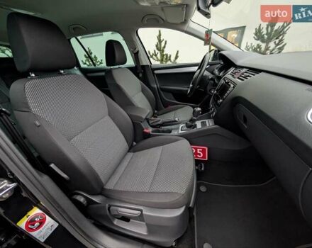 Чорний Шкода Октавія, об'ємом двигуна 1.8 л та пробігом 231 тис. км за 9950 $, фото 45 на Automoto.ua