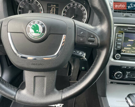 Шкода Октавия 2013 в Луцке на Automoto.ua Черный Шкода Октавия, объемом двигателя 1.6 л и пробегом 280 тыс. км за 9999 $, фото 23 на Automoto.ua