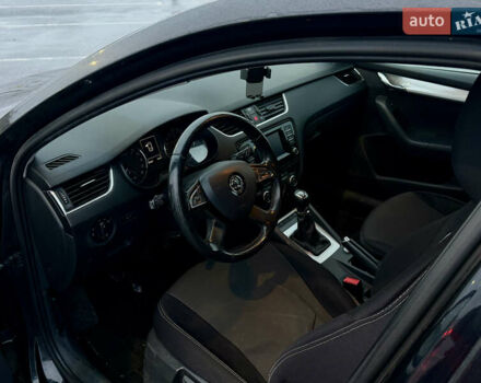 Черный Шкода Октавия, объемом двигателя 1.6 л и пробегом 335 тыс. км за 10000 $, фото 37 на Automoto.ua