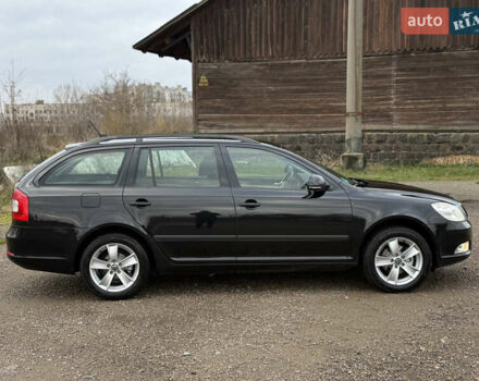 Черный Шкода Октавия, объемом двигателя 1.6 л и пробегом 208 тыс. км за 9100 $, фото 1 на Automoto.ua