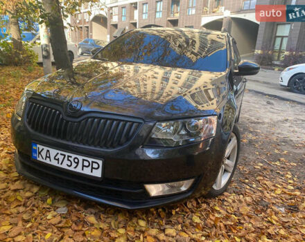 Шкода Октавия 2013 в Киеве на Automoto.ua Черный Шкода Октавия, объемом двигателя 1.97 л и пробегом 381 тыс. км за 10750 $, фото 9 на Automoto.ua