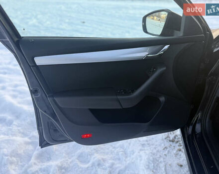 Чорний Шкода Октавія, об'ємом двигуна 2 л та пробігом 223 тис. км за 12350 $, фото 14 на Automoto.ua