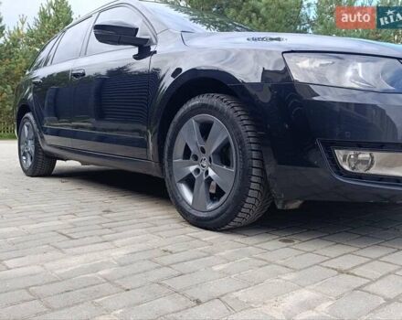 Черный Шкода Октавия, объемом двигателя 1.97 л и пробегом 217 тыс. км за 12500 $, фото 2 на Automoto.ua