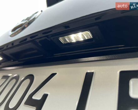 Черный Шкода Октавия, объемом двигателя 2 л и пробегом 312 тыс. км за 13500 $, фото 12 на Automoto.ua