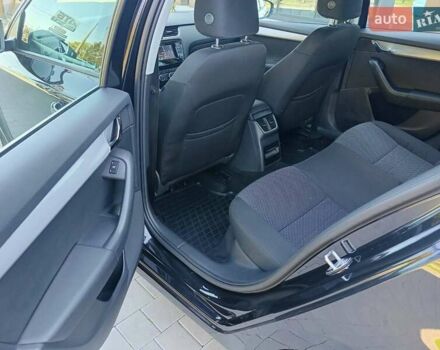 Черный Шкода Октавия, объемом двигателя 1.97 л и пробегом 258 тыс. км за 10600 $, фото 18 на Automoto.ua