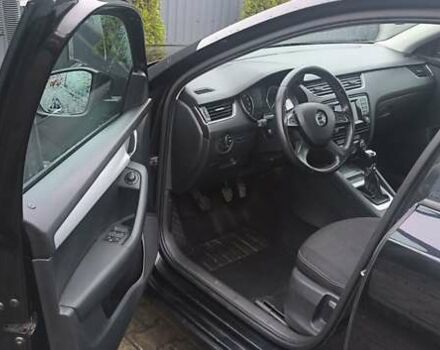 Черный Шкода Октавия, объемом двигателя 1.6 л и пробегом 289 тыс. км за 9650 $, фото 31 на Automoto.ua