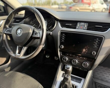 Чорний Шкода Октавія, об'ємом двигуна 1.6 л та пробігом 230 тис. км за 10500 $, фото 15 на Automoto.ua