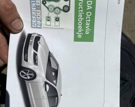 Черный Шкода Октавия, объемом двигателя 1.6 л и пробегом 238 тыс. км за 11500 $, фото 8 на Automoto.ua