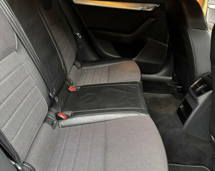 Черный Шкода Октавия, объемом двигателя 1.98 л и пробегом 260 тыс. км за 10950 $, фото 11 на Automoto.ua