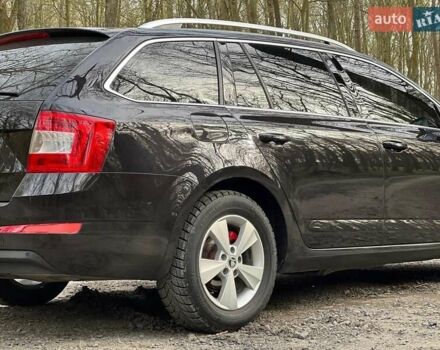 Черный Шкода Октавия, объемом двигателя 2 л и пробегом 300 тыс. км за 11700 $, фото 15 на Automoto.ua
