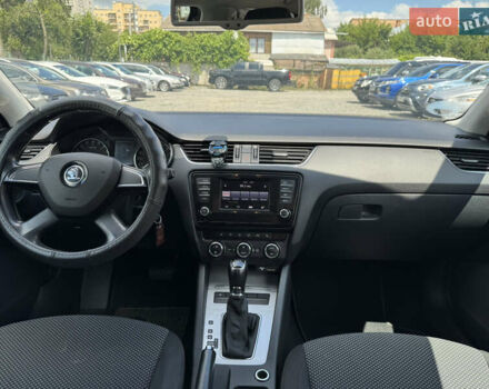 Шкода Октавия 2014 в Бердичеве на Automoto.ua Черный Шкода Октавия, объемом двигателя 1.97 л и пробегом 291 тыс. км за 10800 $, фото 16 на Automoto.ua