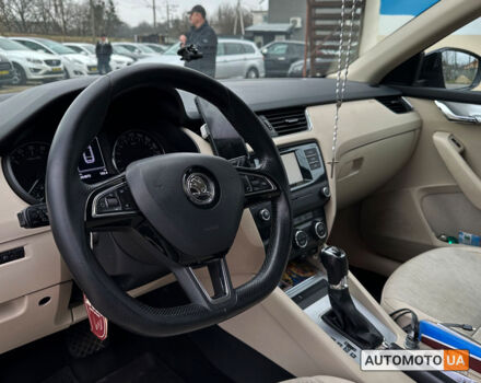 Чорний Шкода Октавія, об'ємом двигуна 1.6 л та пробігом 284 тис. км за 10000 $, фото 7 на Automoto.ua