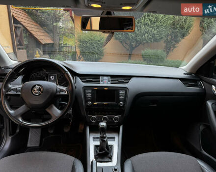 Чорний Шкода Октавія, об'ємом двигуна 1.98 л та пробігом 260 тис. км за 10950 $, фото 13 на Automoto.ua