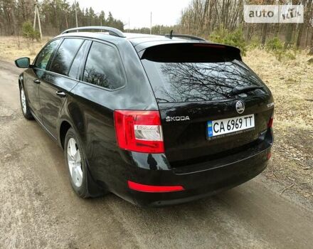Чорний Шкода Октавія, об'ємом двигуна 1.6 л та пробігом 330 тис. км за 11000 $, фото 7 на Automoto.ua