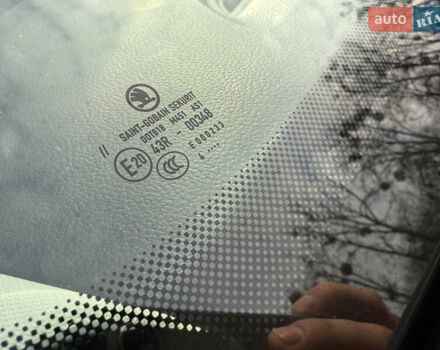 Черный Шкода Октавия, объемом двигателя 1.6 л и пробегом 218 тыс. км за 11950 $, фото 37 на Automoto.ua