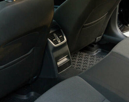 Чорний Шкода Октавія, об'ємом двигуна 1.6 л та пробігом 218 тис. км за 10800 $, фото 24 на Automoto.ua