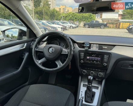 Шкода Октавия 2014 в Бердичеве на Automoto.ua Черный Шкода Октавия, объемом двигателя 1.97 л и пробегом 291 тыс. км за 10800 $, фото 14 на Automoto.ua