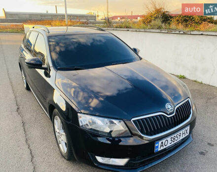 Чорний Шкода Октавія, об'ємом двигуна 1.6 л та пробігом 319 тис. км за 9700 $, фото 7 на Automoto.ua