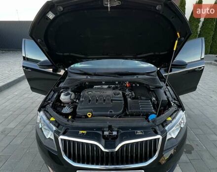 Чорний Шкода Октавія, об'ємом двигуна 1.6 л та пробігом 157 тис. км за 9999 $, фото 62 на Automoto.ua