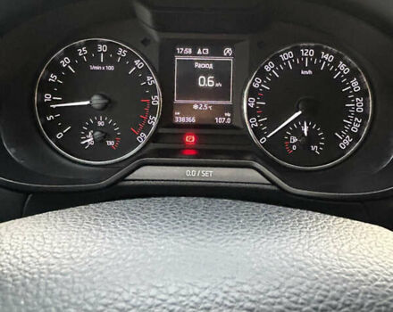 Чорний Шкода Октавія, об'ємом двигуна 1.6 л та пробігом 338 тис. км за 10000 $, фото 18 на Automoto.ua