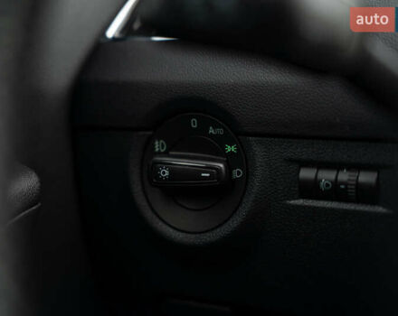 Чорний Шкода Октавія, об'ємом двигуна 1.6 л та пробігом 225 тис. км за 13400 $, фото 16 на Automoto.ua