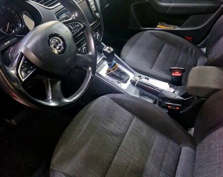 Шкода Октавия 2014 в Кропивницком (Кировограде) на Automoto.ua Черный Шкода Октавия, объемом двигателя 2 л и пробегом 260 тыс. км за 11300 $, фото 10 на Automoto.ua