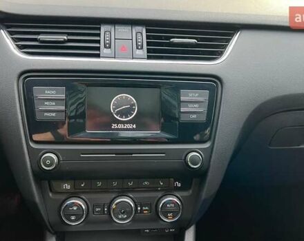 Черный Шкода Октавия, объемом двигателя 2 л и пробегом 300 тыс. км за 11700 $, фото 23 на Automoto.ua