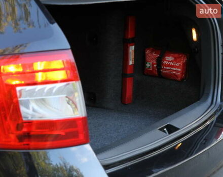 Чорний Шкода Октавія, об'ємом двигуна 1.6 л та пробігом 218 тис. км за 10800 $, фото 13 на Automoto.ua