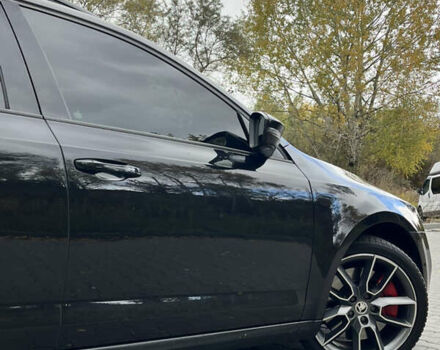 Шкода Октавия 2014 в Львове на Automoto.ua Черный Шкода Октавия, объемом двигателя 1.97 л и пробегом 203 тыс. км за 15500 $, фото 6 на Automoto.ua