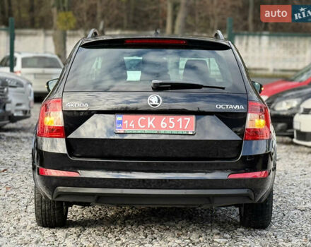 Черный Шкода Октавия, объемом двигателя 1.6 л и пробегом 218 тыс. км за 11950 $, фото 7 на Automoto.ua