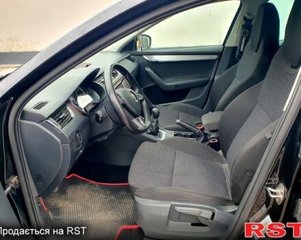 Черный Шкода Октавия, объемом двигателя 1.6 л и пробегом 220 тыс. км за 10600 $, фото 6 на Automoto.ua