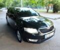 Черный Шкода Октавия, объемом двигателя 1.6 л и пробегом 328 тыс. км за 8276 $, фото 1 на Automoto.ua