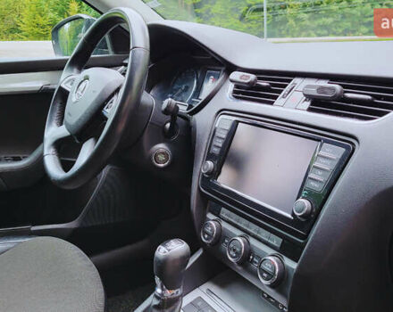 Чорний Шкода Октавія, об'ємом двигуна 1.6 л та пробігом 269 тис. км за 11250 $, фото 75 на Automoto.ua