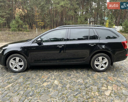 Черный Шкода Октавия, объемом двигателя 1.6 л и пробегом 220 тыс. км за 9999 $, фото 2 на Automoto.ua