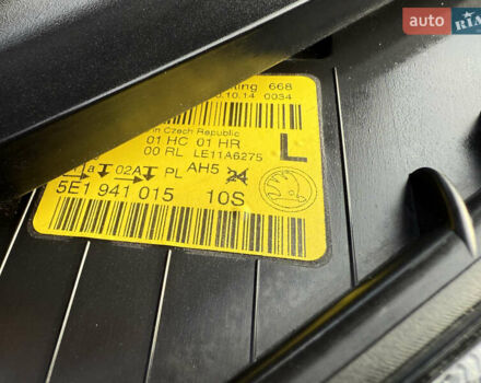 Черный Шкода Октавия, объемом двигателя 1.6 л и пробегом 218 тыс. км за 11950 $, фото 33 на Automoto.ua