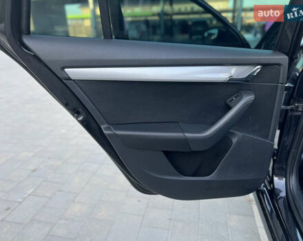 Чорний Шкода Октавія, об'ємом двигуна 1.6 л та пробігом 157 тис. км за 9999 $, фото 46 на Automoto.ua