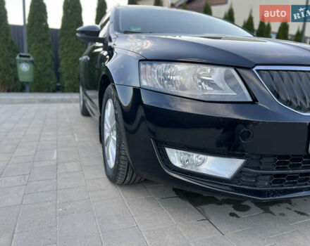 Черный Шкода Октавия, объемом двигателя 1.6 л и пробегом 158 тыс. км за 10000 $, фото 29 на Automoto.ua