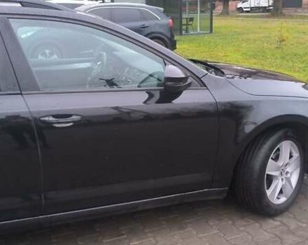 Черный Шкода Октавия, объемом двигателя 1.6 л и пробегом 289 тыс. км за 9650 $, фото 5 на Automoto.ua