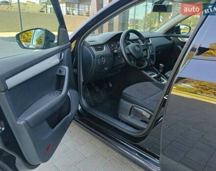 Черный Шкода Октавия, объемом двигателя 1.97 л и пробегом 258 тыс. км за 10600 $, фото 17 на Automoto.ua