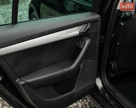 Чорний Шкода Октавія, об'ємом двигуна 1.6 л та пробігом 225 тис. км за 13400 $, фото 34 на Automoto.ua