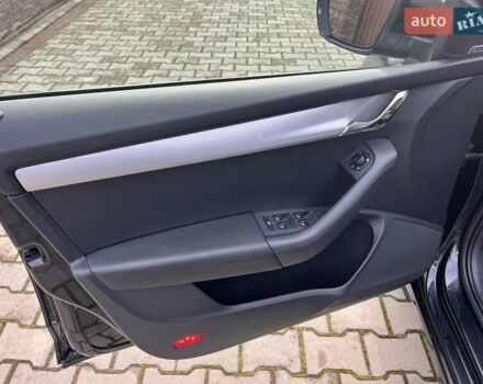 Черный Шкода Октавия, объемом двигателя 1.8 л и пробегом 247 тыс. км за 12845 $, фото 13 на Automoto.ua