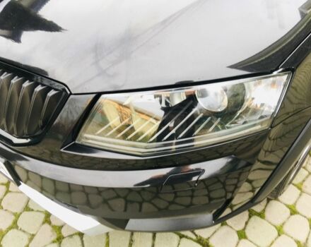 Черный Шкода Октавия, объемом двигателя 2 л и пробегом 235 тыс. км за 17361 $, фото 3 на Automoto.ua