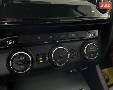 Чорний Шкода Октавія, об'ємом двигуна 1.6 л та пробігом 288 тис. км за 10500 $, фото 11 на Automoto.ua