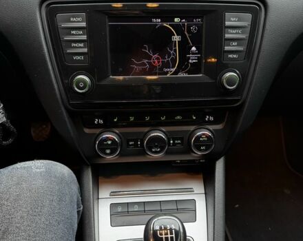 Черный Шкода Октавия, объемом двигателя 1.97 л и пробегом 260 тыс. км за 10950 $, фото 13 на Automoto.ua