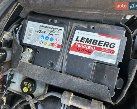 Черный Шкода Октавия, объемом двигателя 1.6 л и пробегом 284 тыс. км за 10500 $, фото 64 на Automoto.ua