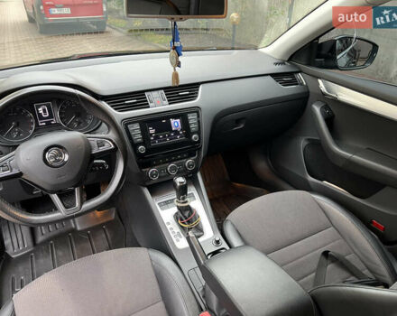 Черный Шкода Октавия, объемом двигателя 2 л и пробегом 312 тыс. км за 13500 $, фото 20 на Automoto.ua