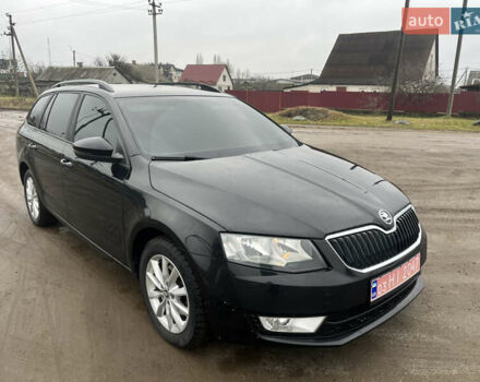 Черный Шкода Октавия, объемом двигателя 2 л и пробегом 296 тыс. км за 11800 $, фото 1 на Automoto.ua