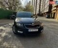 Черный Шкода Октавия, объемом двигателя 1.6 л и пробегом 267 тыс. км за 11000 $, фото 2 на Automoto.ua