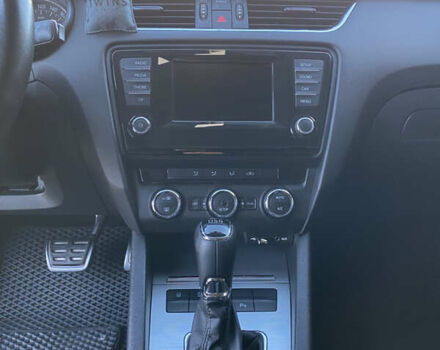 Черный Шкода Октавия, объемом двигателя 2 л и пробегом 294 тыс. км за 12900 $, фото 24 на Automoto.ua